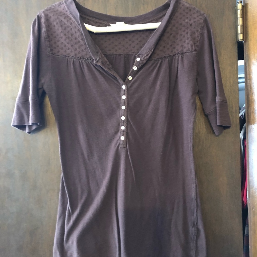 Brown 1/2 button down top